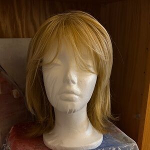 Stylish Blonde Wig